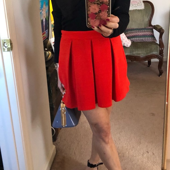 Bright orange vibrant mini skirt - Picture 3 of 10